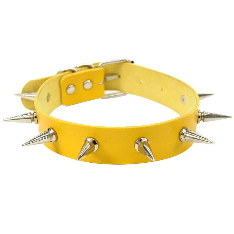 Big Spike Rivets Choker