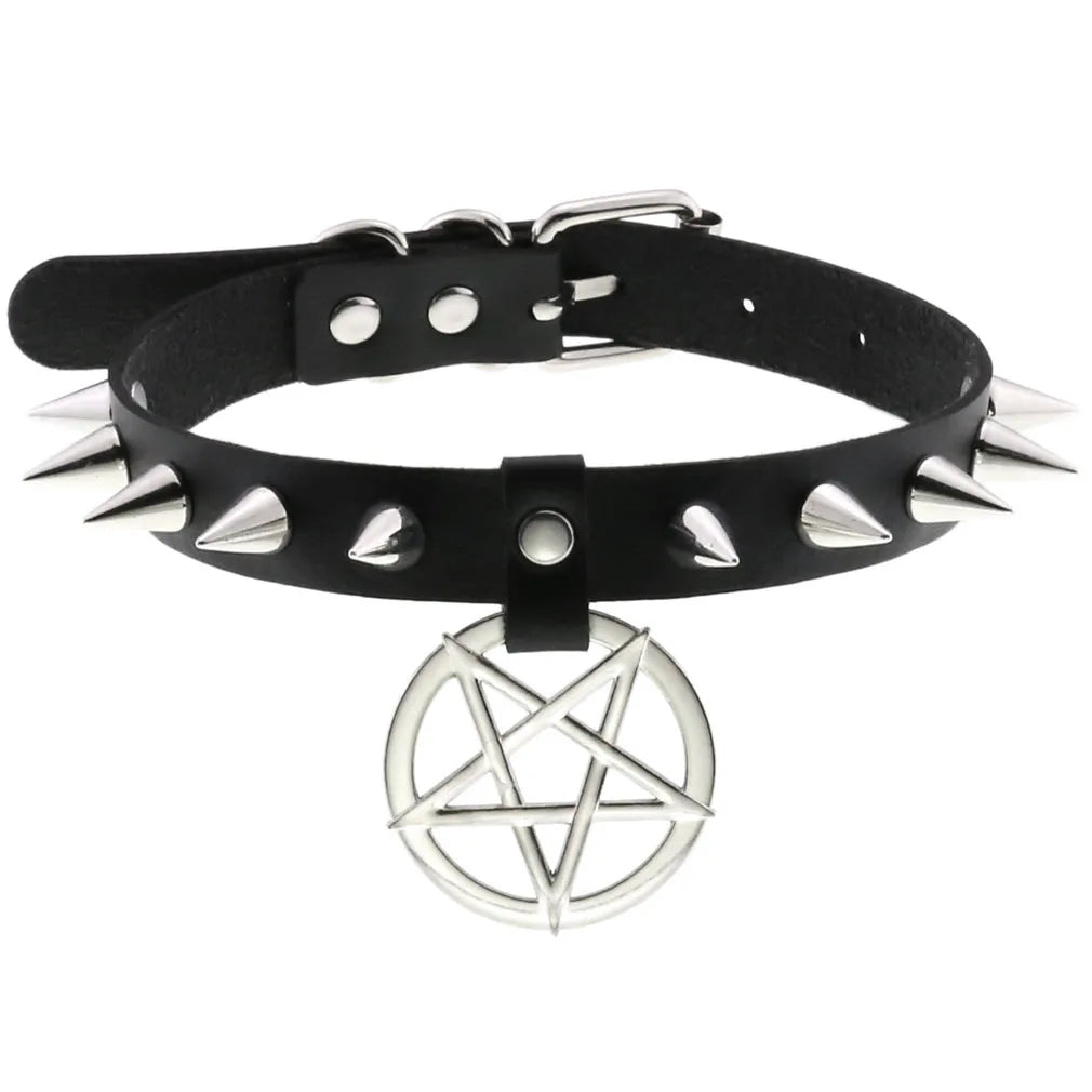 Punk Chain Heart Choker Collar