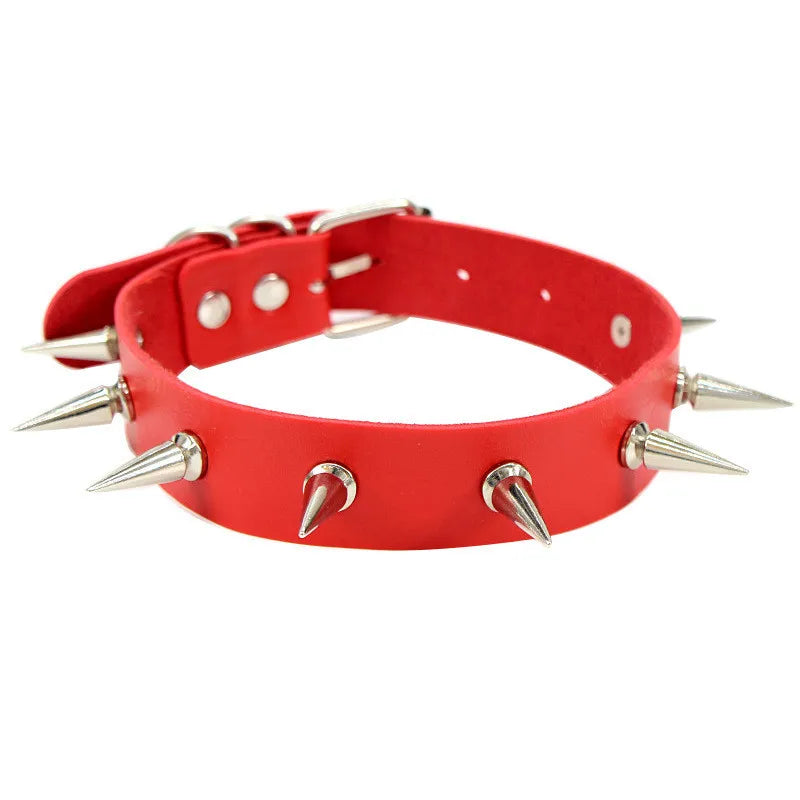Big Spike Rivets Choker