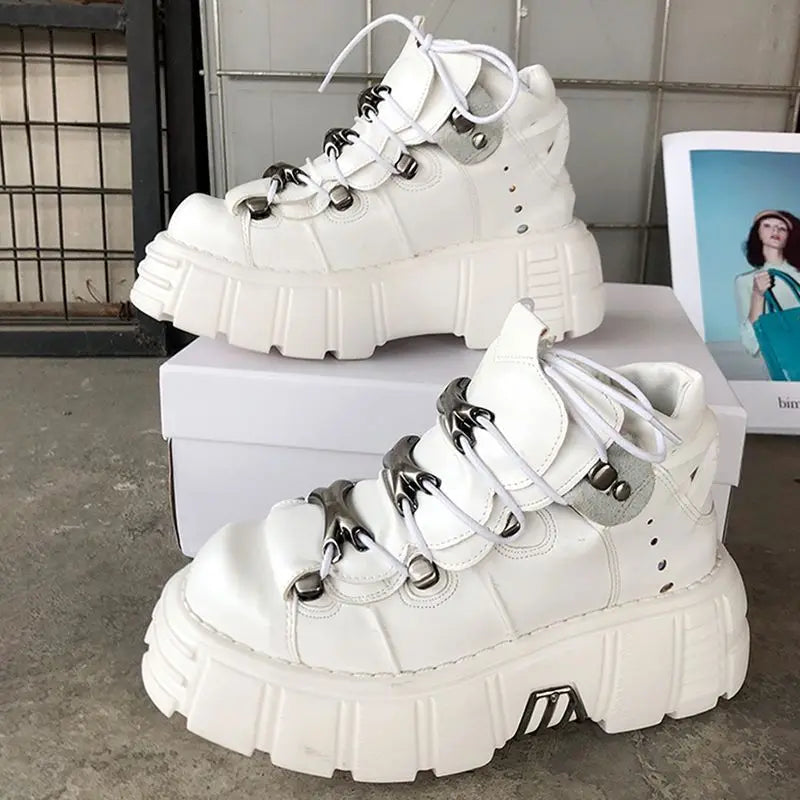 Gothic Metal Buckle Chunky Platform Shoes