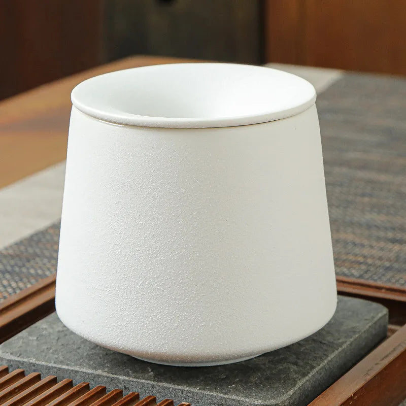 European Ceramic Ashtray Creative Overglaze Decorative Living Room Ashtrays Office Desktop Modern Ash Tray Home Decoration