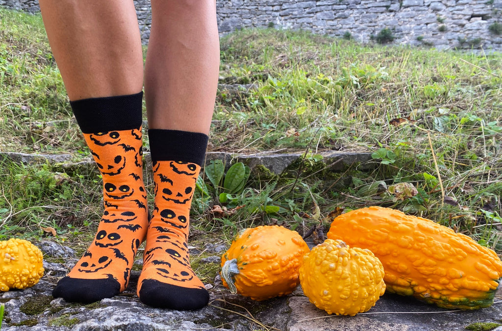 Pumpkin Face Halloween Socks